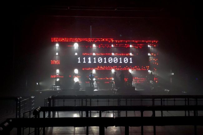 Massive Attack mid-soundcheck, Tokyo 2017